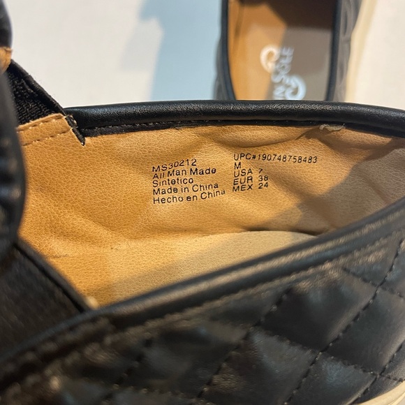 MOUNTAIN SOLE WOMENS SLIP ON SHOES - Picture 7 of 7